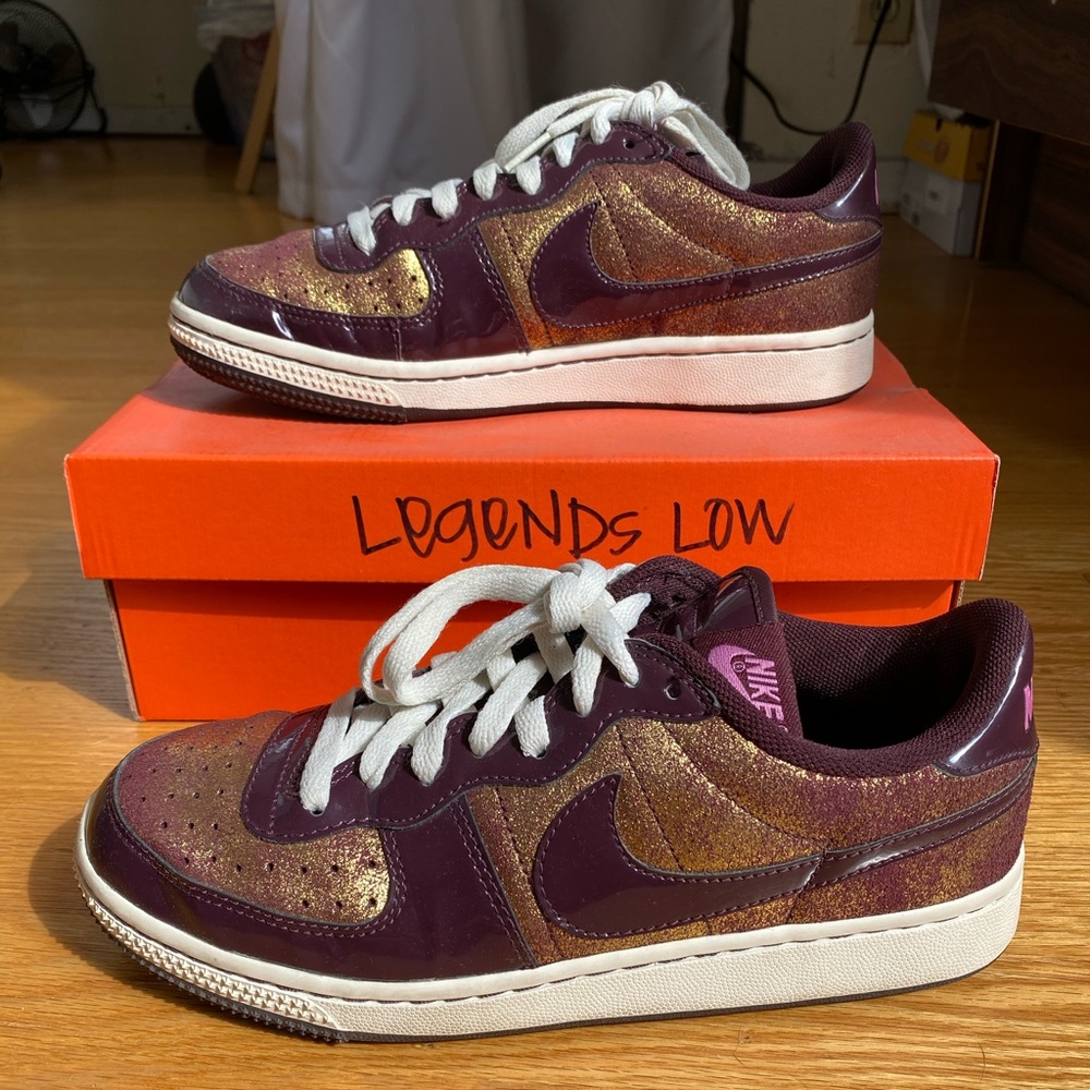 Nike Legend